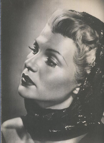 Lamina 17: Rita Hayworth