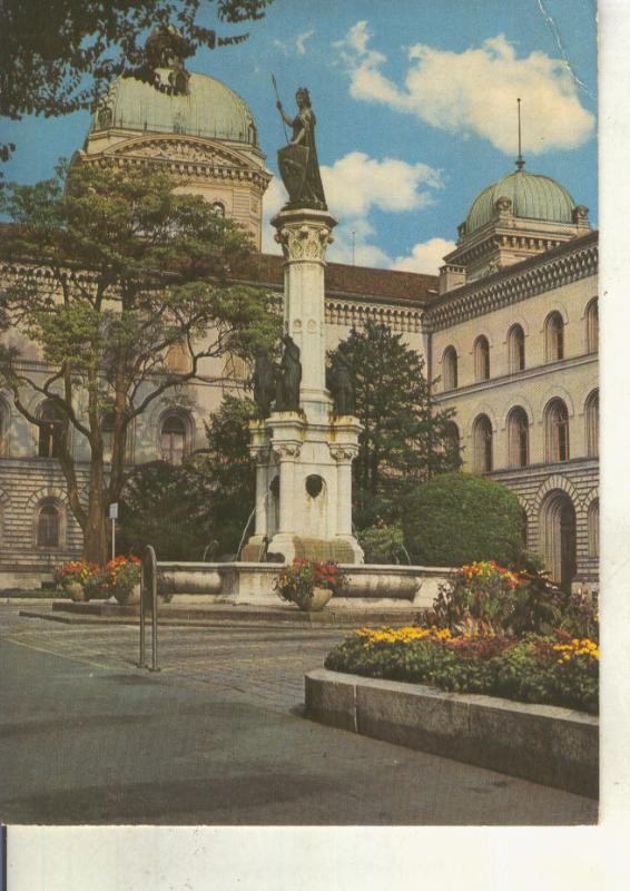 Postal 015235: Berna Brunnen und Bundeshaus en Bern