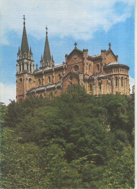Postal 016111: Catedral y abside de Covadonga, Asturias
