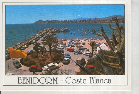 Postal 016184: Puerto y playa de poniente de Benidorm, alicante