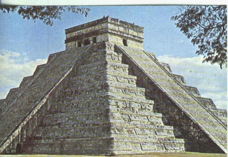 Postall 000727: Arte Precolombino: Templo de Kukulcan