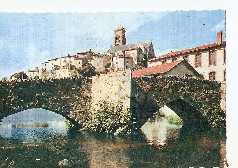 Postal 020486 : Le vieux Pont de Pierre, Bellac