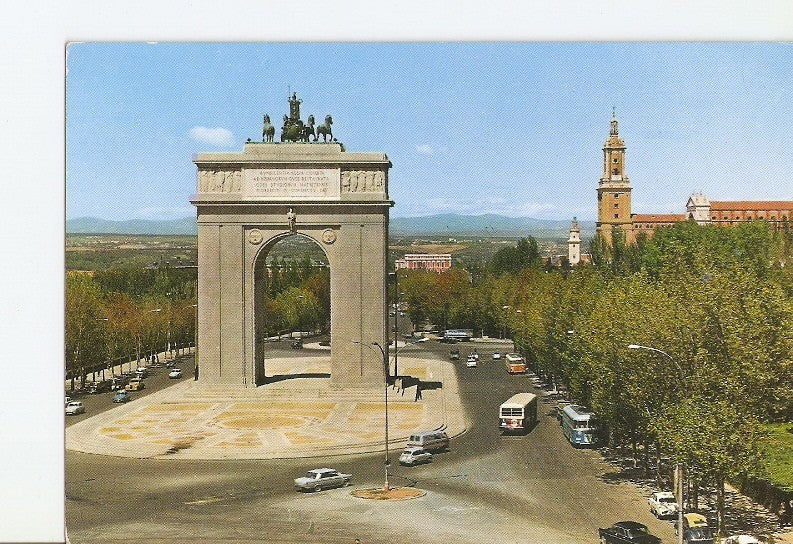 Postal 020903 : Arco del triunfo - Madrid