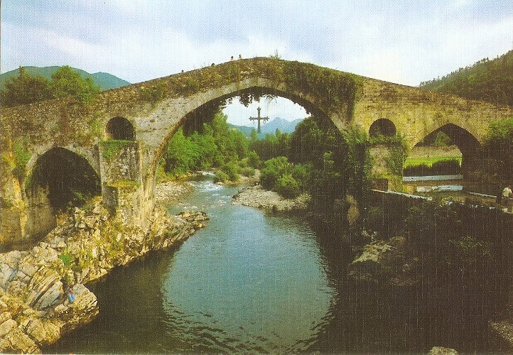 Postal 020919 : Puente nmedieval romanico, Cangas de Onis - Asturias