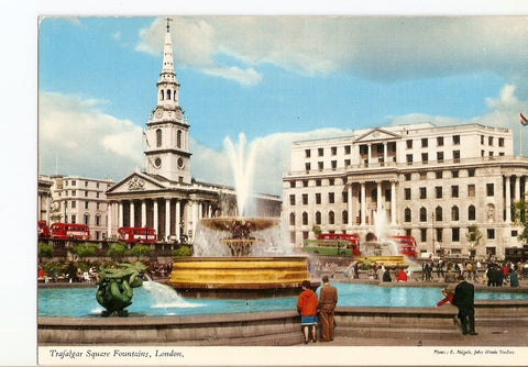 Postal 021154 : Trafalgar Square Fountains, London