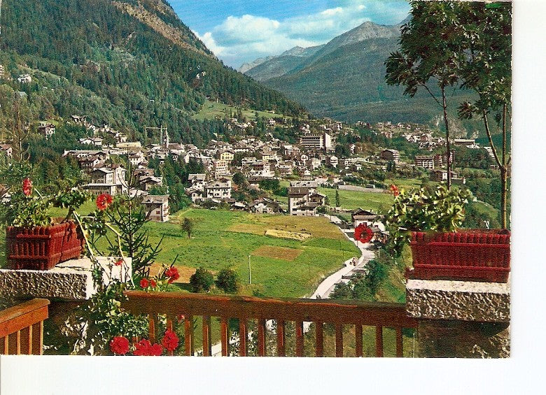 Postal 021158 : Courmayeur