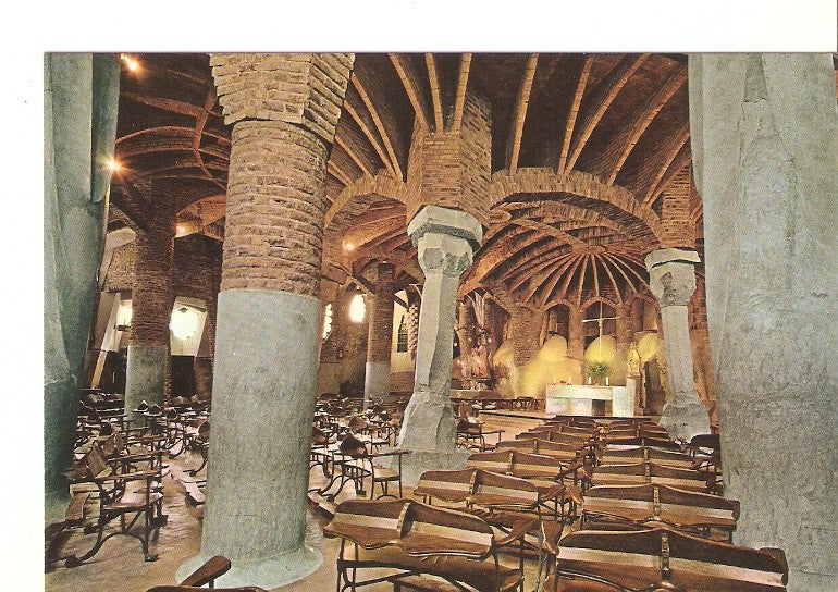 Postal 021400 : Cripa de la Colonia Güell;  interior