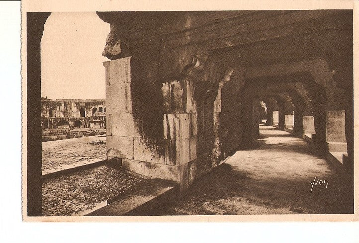 Postal 021438 : les Arenes