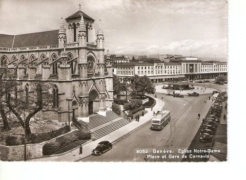 Postal 021464 : Eglise Notre-Dame, Place et Gare de Cornavin