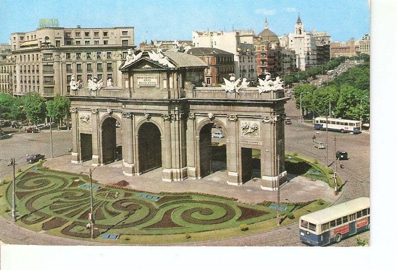 Postal 021597 : La Puerta de Alcala - Madrid