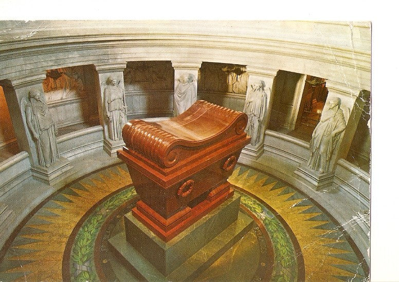 Postal 021602 : Tombeau de Napoleon aux Invalides