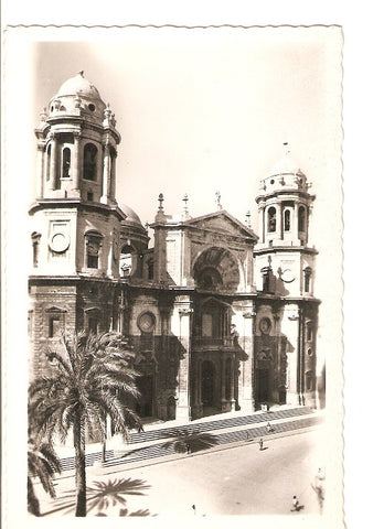 Postal 021812 : Frente de la Catedral, Cadiz