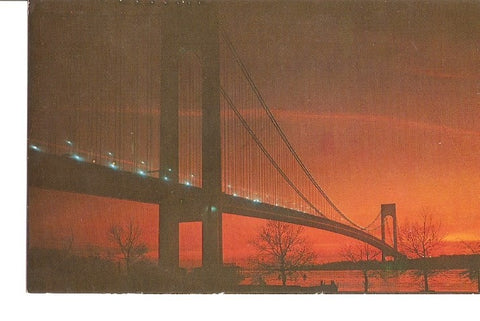 Postal 022553 : The Verrazano-Narrows bridge, New York