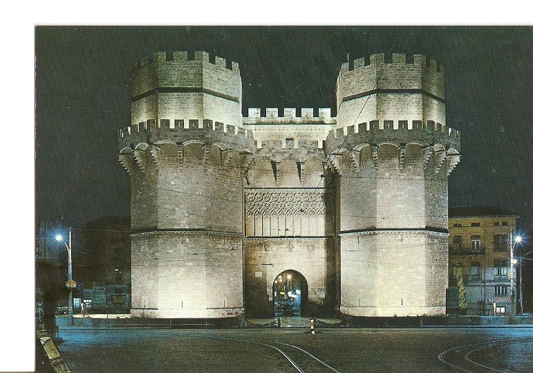 Postal 022672 : Torres de Serranos, iluminadas - Valencia