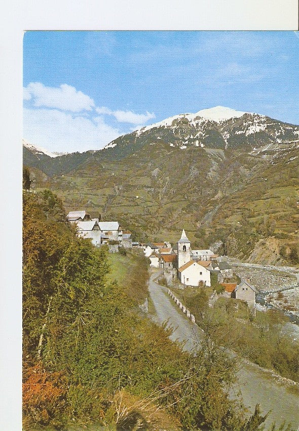 Postal 022938 : San Juan de Plan (Pirineo Aragones), Vista general y rio Cinqueta