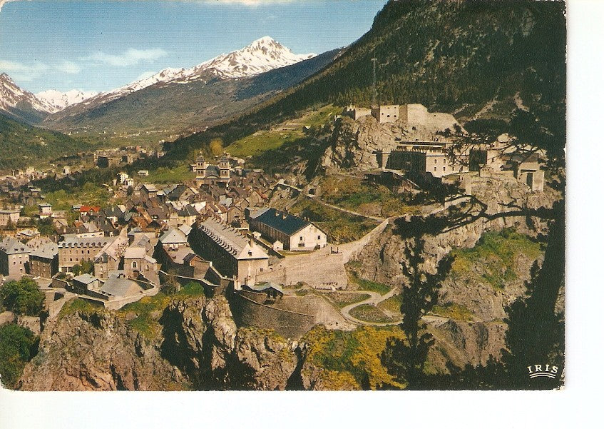 Postal 022994 : La citadelle et la vallee de la Guisane, Briançon (Hautes-Alpes)