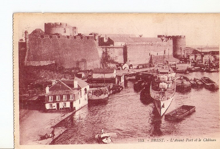 Postal 023063 : L Avant Pot et le Chateau