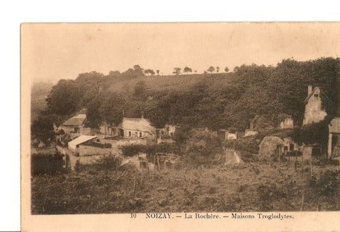 Postal 023090 : Noizay - La Rochere - Maisons Troglodytes