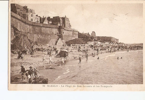 Postal 023123 : St-Malo - La plage de Bon Secours et les Remparts