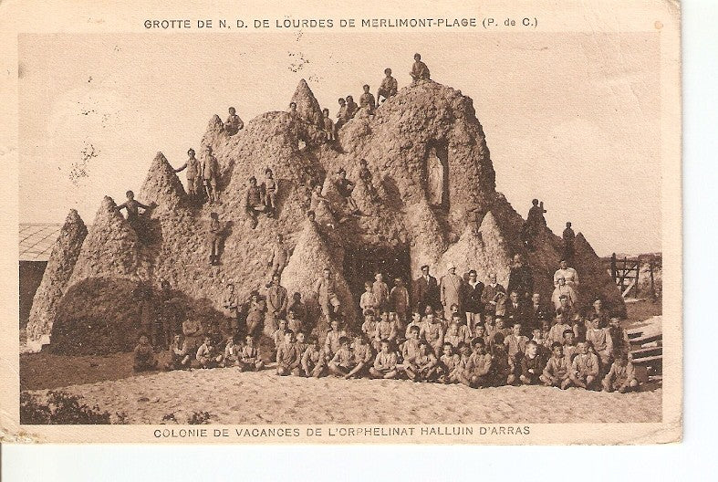 Postal 023143 : Grotte de N.D. de Lourdes de Merlimont-plage, Colonie de Vacances de Lorphellinat Halluin dArras