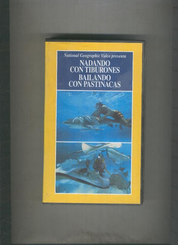 Video VHS: Nadando con tiburones, Bailando con pastinacas