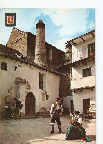 Postal 026598 : Pareja de Chesos en un rincon tipico. Pirineo Aragones (Huesca)