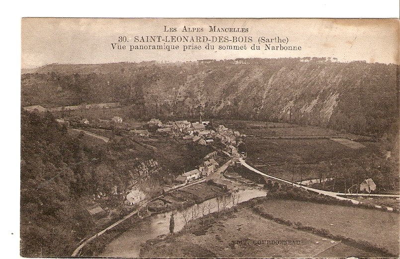 Postal 026800 : Les Alpes Mancelles. Saint-Leonar-des-Bois (Sarthe), prse du somnet du Narbonne
