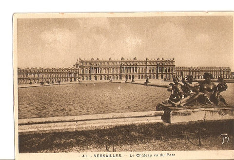 Postal 026818 : Versailles - Le Parc - Allee des Quinconces. The Park and the Quinconces lane