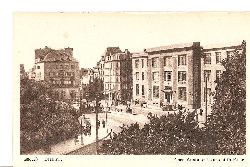 Postal 026972 : Brest. Place Anatole-France et la Poste