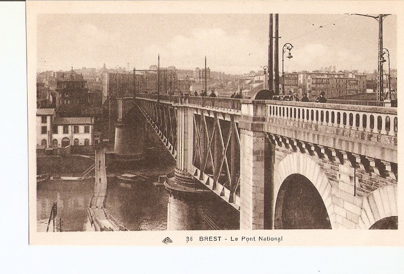Postal 026974 : Brest - Le Pont National