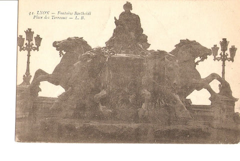 Postal 027032 : Lyon, Fontaine Bartholdi. Place des Terraux