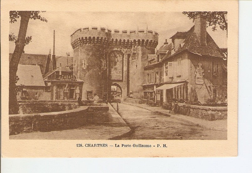 Postal 027049 : Chartres, La Porte Guillaume