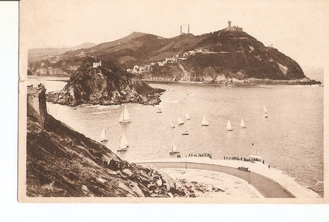 Postal 027068 : San Sebastian. La isla y el monte Igueldo