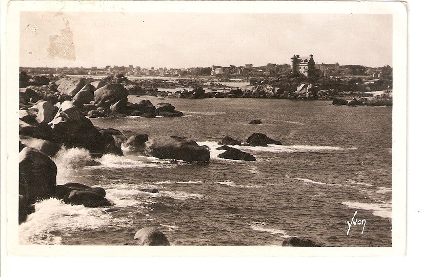 Postal 027073 : Ploumanach, entree du port