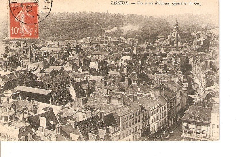 Postal 027082 : Lisieux - Vue à vol dOiseau du Gaz