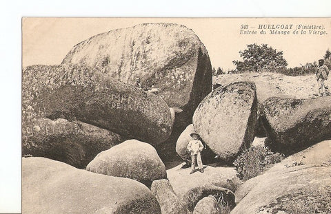 Postal 027127 : Huelgoat (Finistere). Entree du Menage de la Vierge