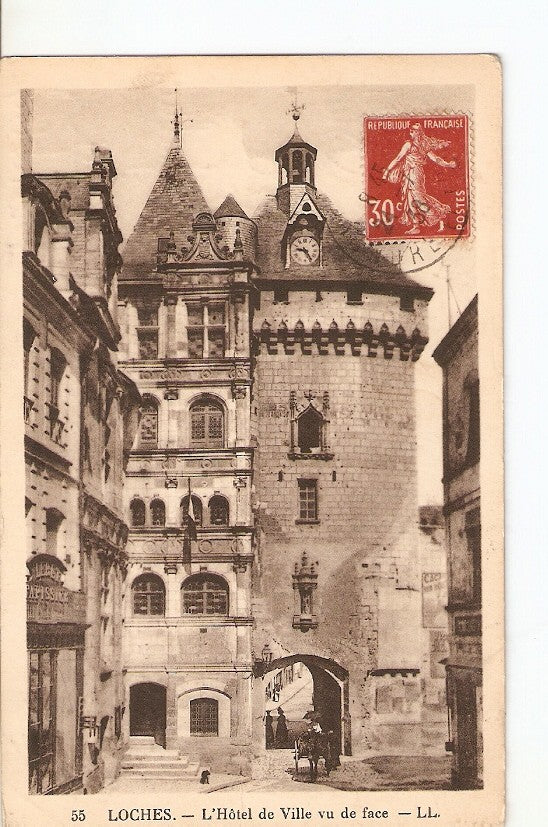 Postal 027291 : Loches, LHôtel de Ville du de face