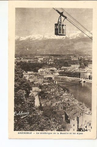 Postal 027292 : Grenoble. Le teleferique de la Bastille et les Alpes