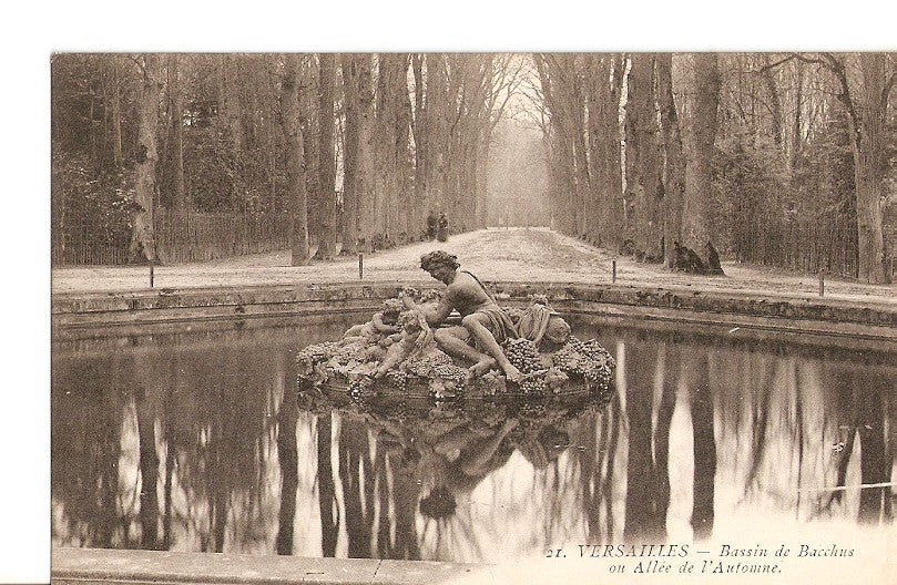 Postal 027367 : Versailles - Bassin de Bacchus ou Allee de lAutomne