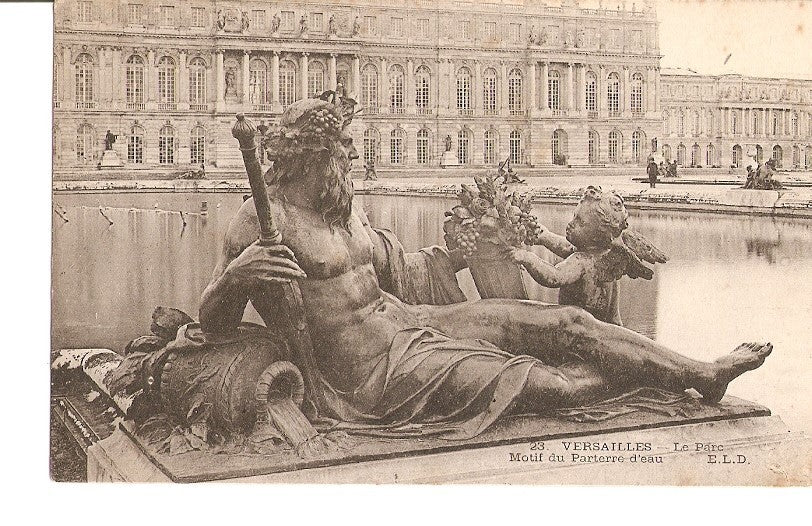 Postal 027369 : Versailles - Le parc - Motif du Parterre deau