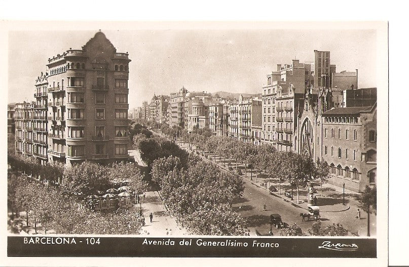 Postal 027517 : Avenida del Generalisimo Franco, Barcelona -104