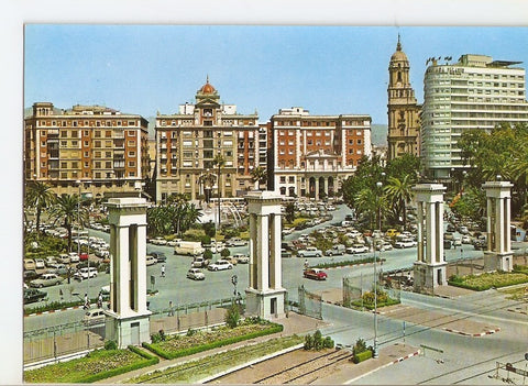 Postal 027965 : Malaga, Vista parcial desde el Puerto