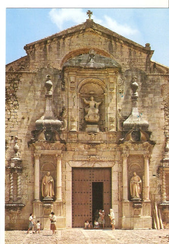 Postal 028301 : Real Monasterio de Poblet, fachada de la iglesia