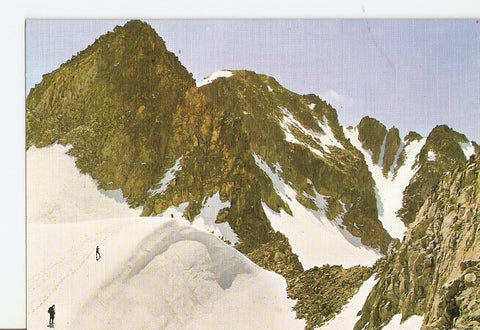 Postal 028666 : Benasque (Pirineo Aragones). Cresta del Aneto 3404 m. alt. Desde el cuello de Coronas