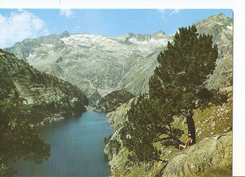 Postal 028722 : Lago Negro de Bohi, al fondo Comomolos y Beciberris. Pirineos Centrales