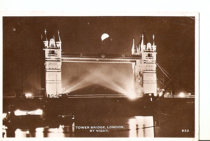 Postal 028947 : Tower Bridge, London by Night