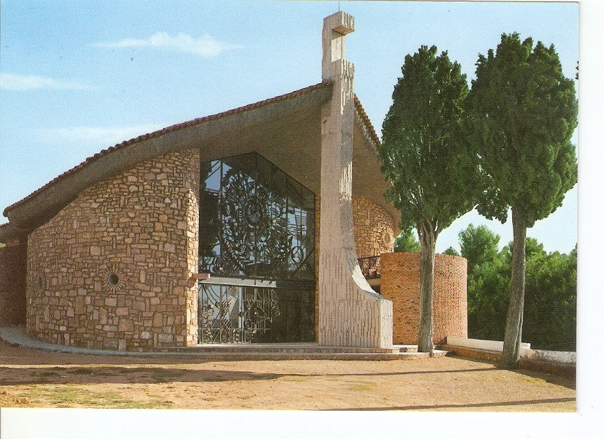 Postal 029262 : Sarreal, Ermita de San Cosme y San Damian, arquitectos J. Puig Torne y J. Ma; Esquius