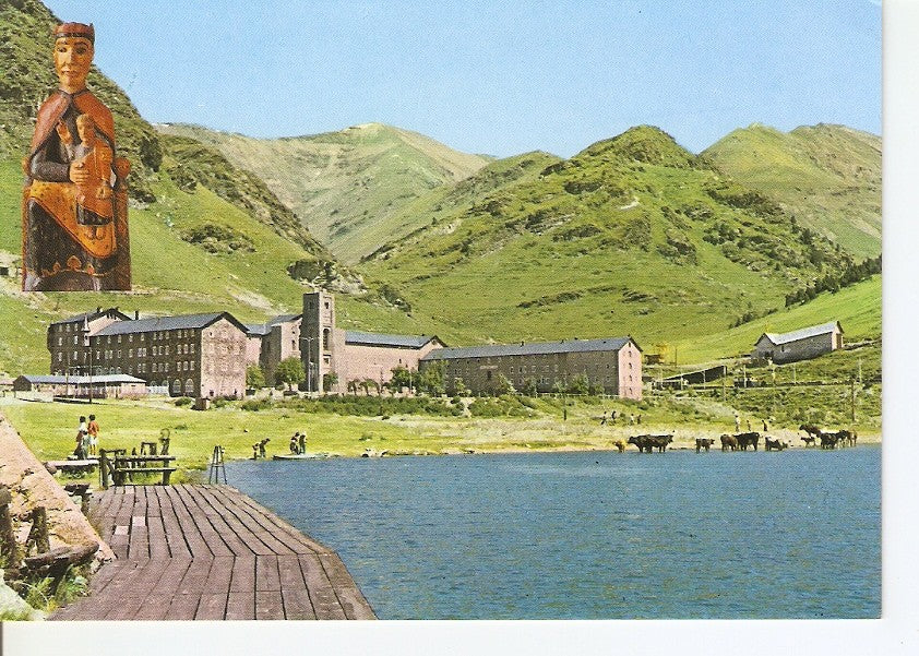 Postal 029283 : Nuria (Girona), Pirineu Català, Vista del Llac i del Santuari