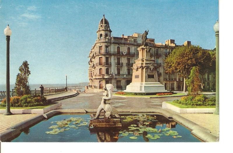 Postal 028431 : Tarragona, Monumento a Roger de Luria, 