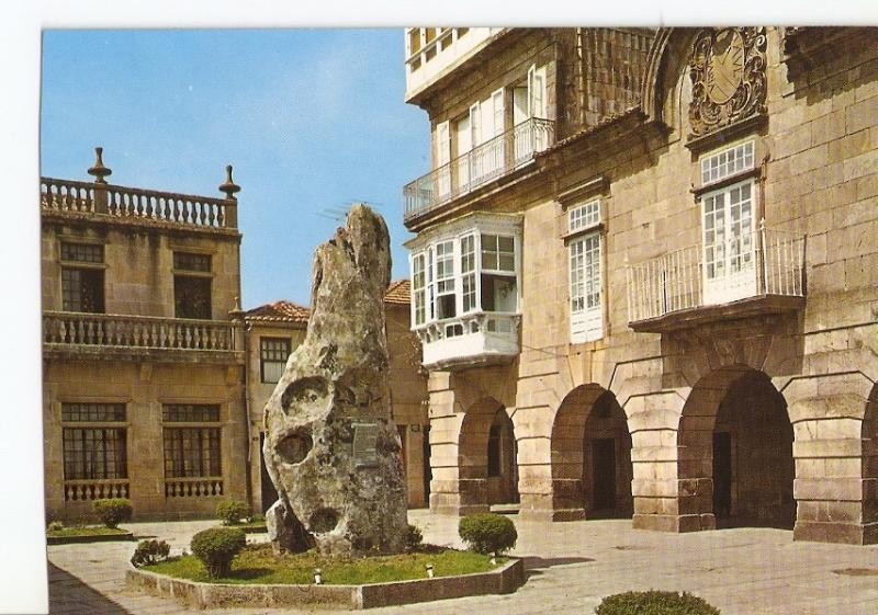 Postal 028860 : Bayona (Galicia). Monumento conmemorativo llegada de America Carabela  La Pinta
